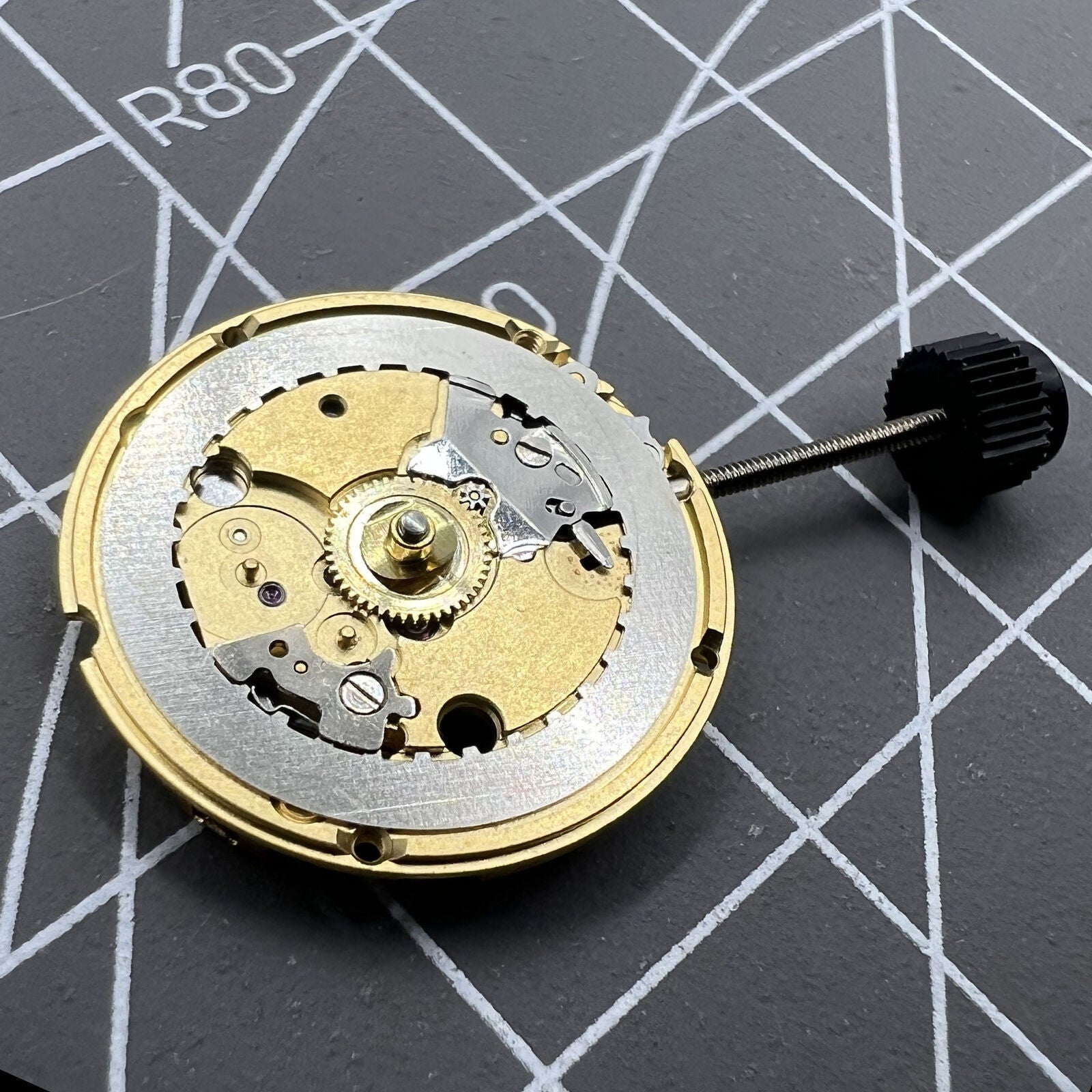 Swiss Made ETA 956.032 quartz watch movement with 2 hands, precise Swiss craftsmanship by ETA.