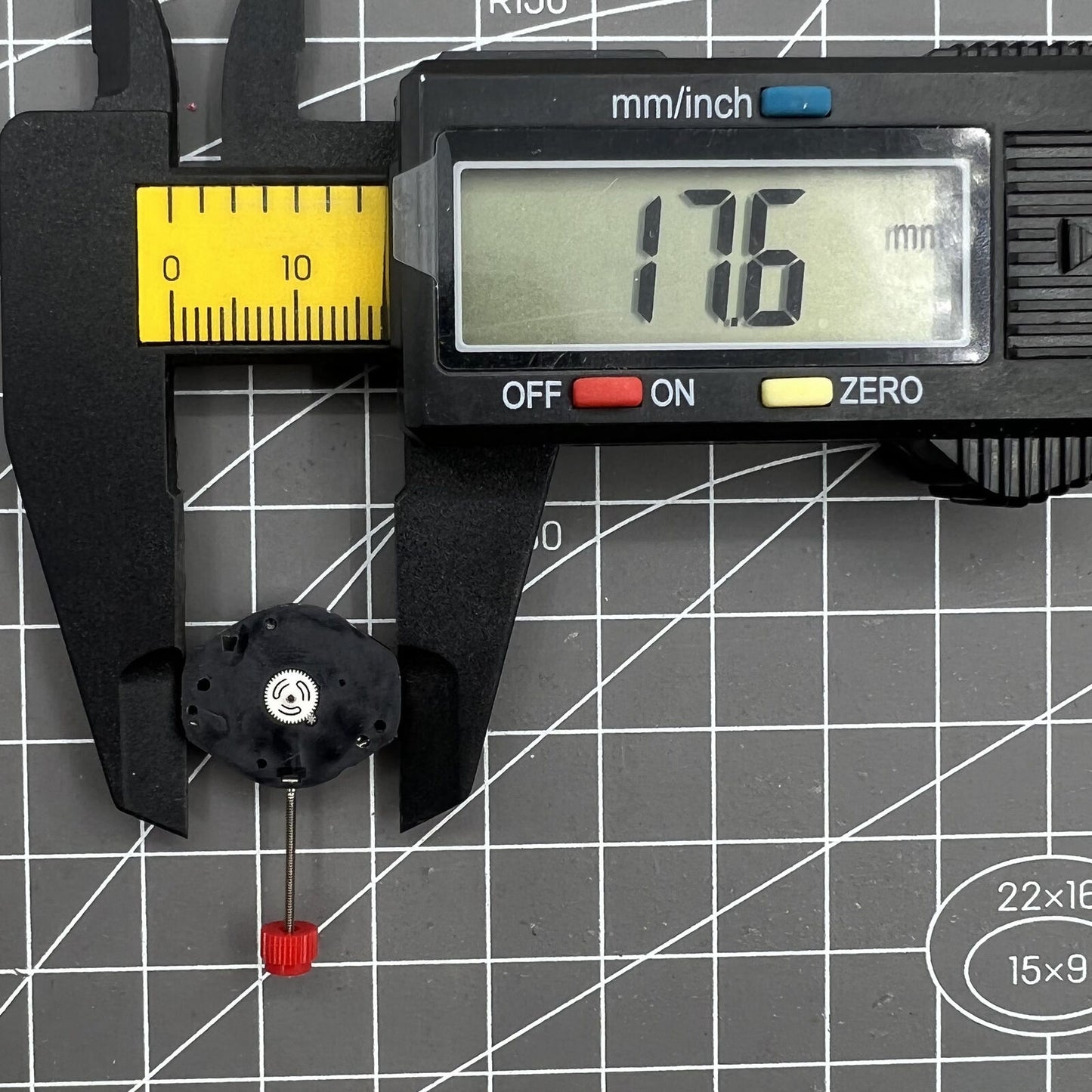 Swiss Made ETA 802.002 quartz watch movement with 2 hands, precise and reliable for watch accessories.