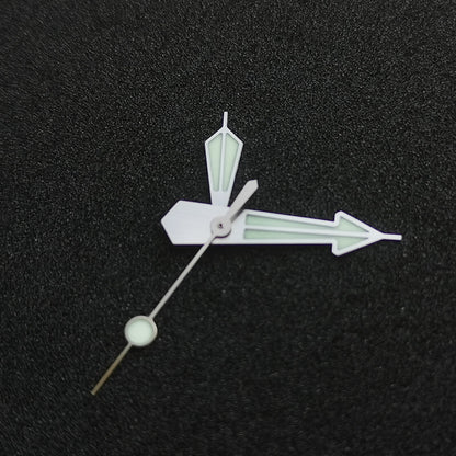 Green luminous watch hands set for SKX/SBBN NH35/NH36, enhancing visibility and style, brand P1-4-A.