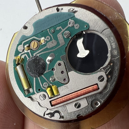 ETA 955.124 Swiss Made quartz watch movement with day-date for accurate watch repairs.