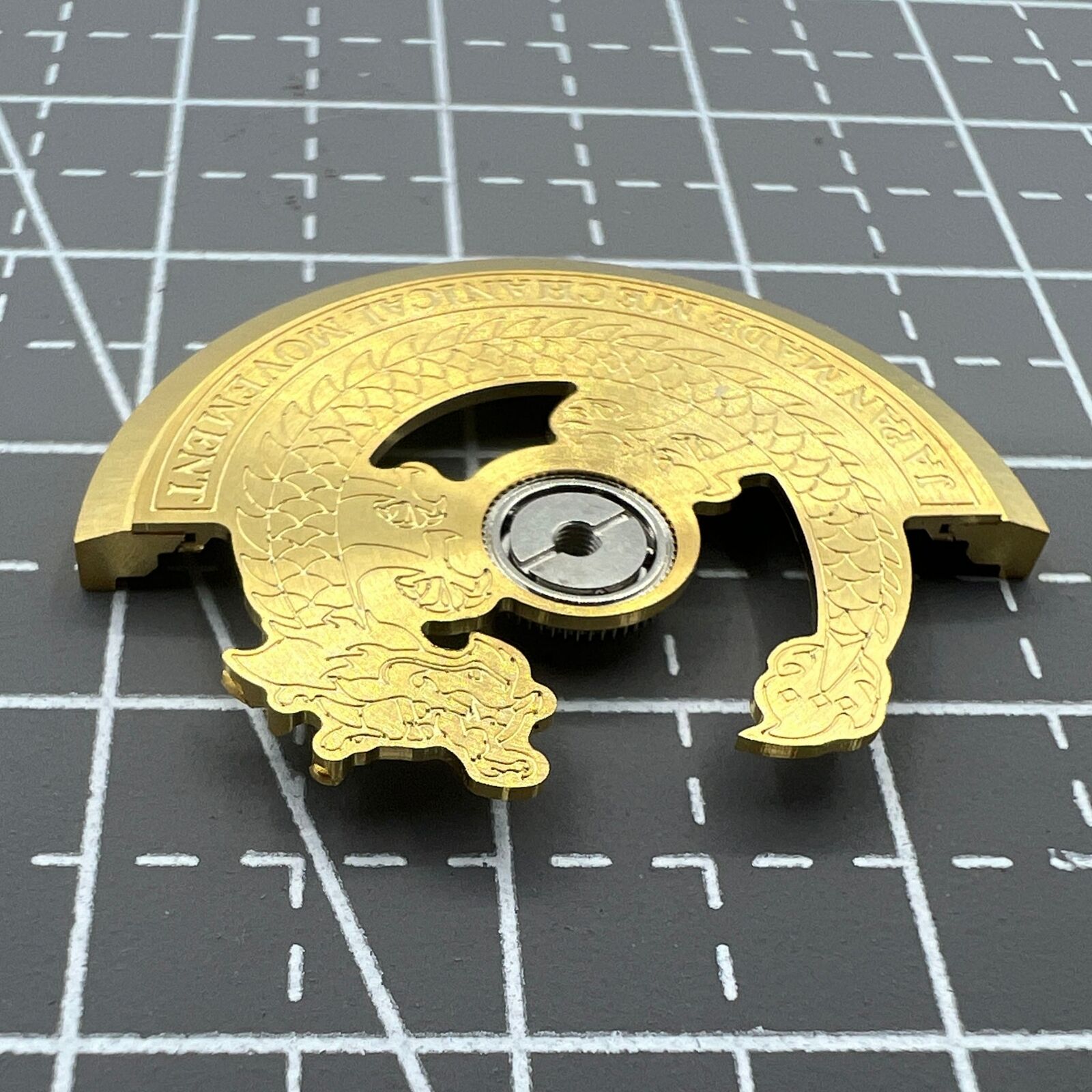 Golden Dragon carved rotor for NH35 NH36, boosting automatic watch winding efficiency.