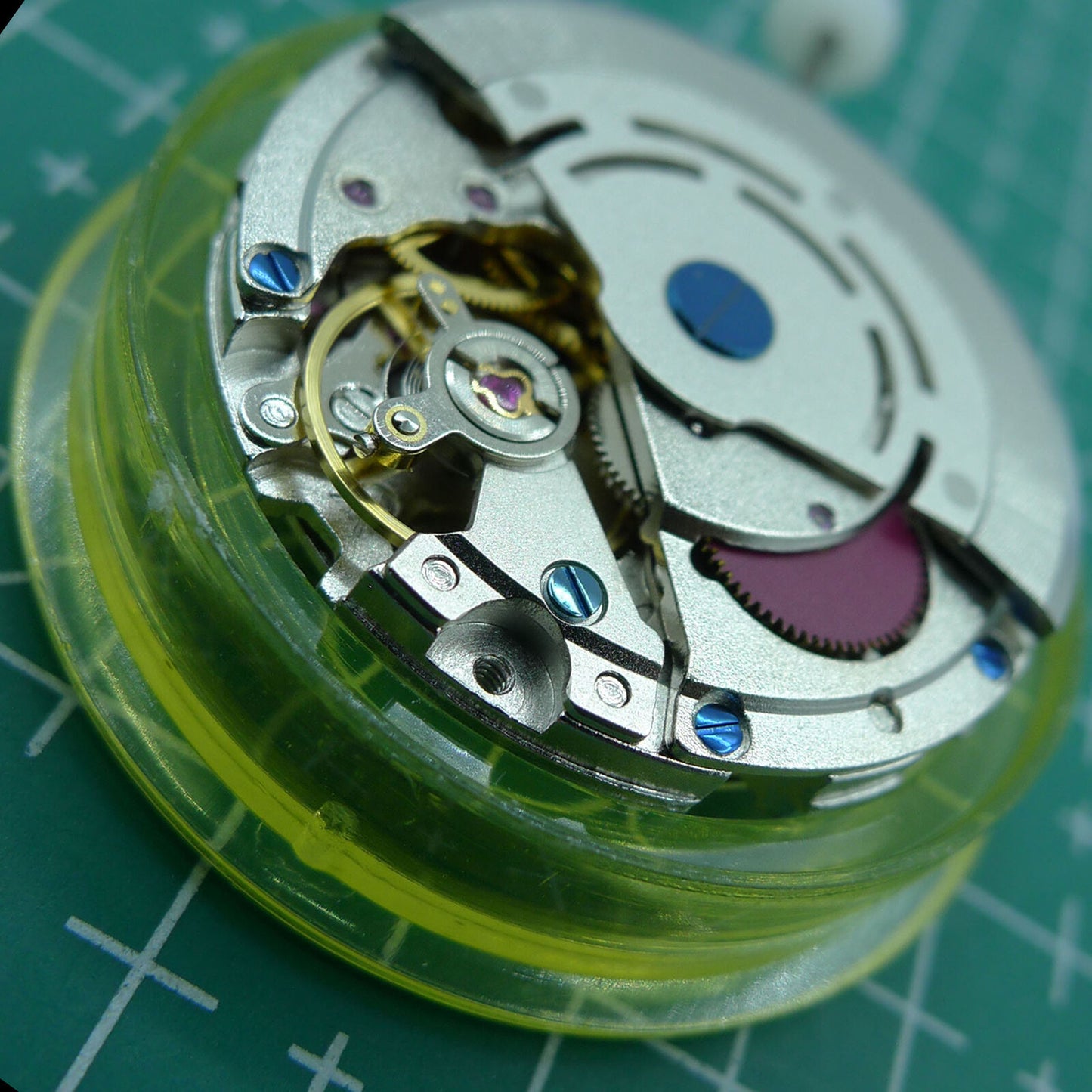 DG2813 mechanical watch movement with 4 hands and adjustable 24-hour GMT, silver finish