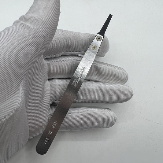 Swiss Made Horotec MSA12.711 Pinzette aus Kohlefaser, harte Spitze, breite, flache Spitze 