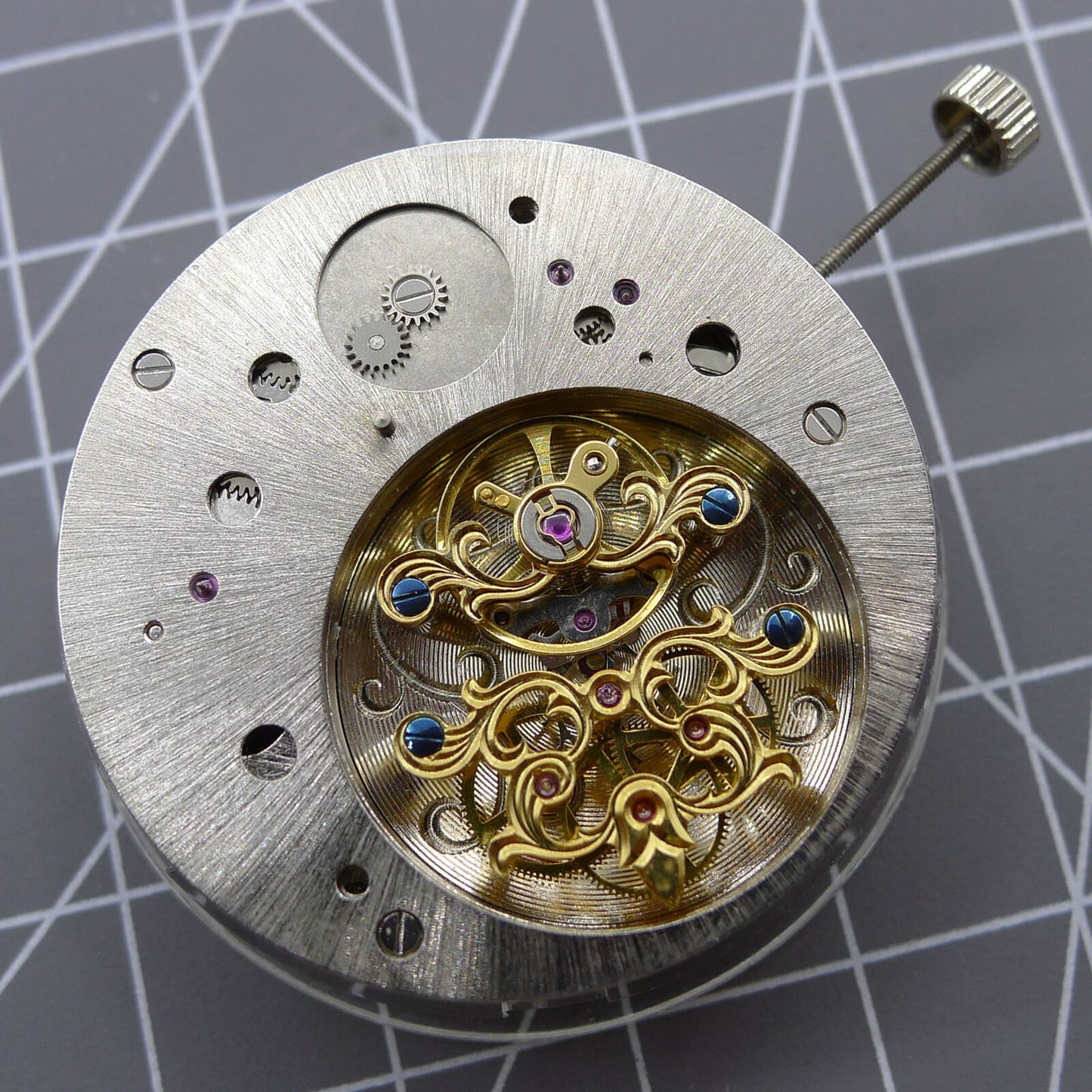 Multifunctional automatic mechanical watch with kinetic energy tourbillon, luxury timepiece details