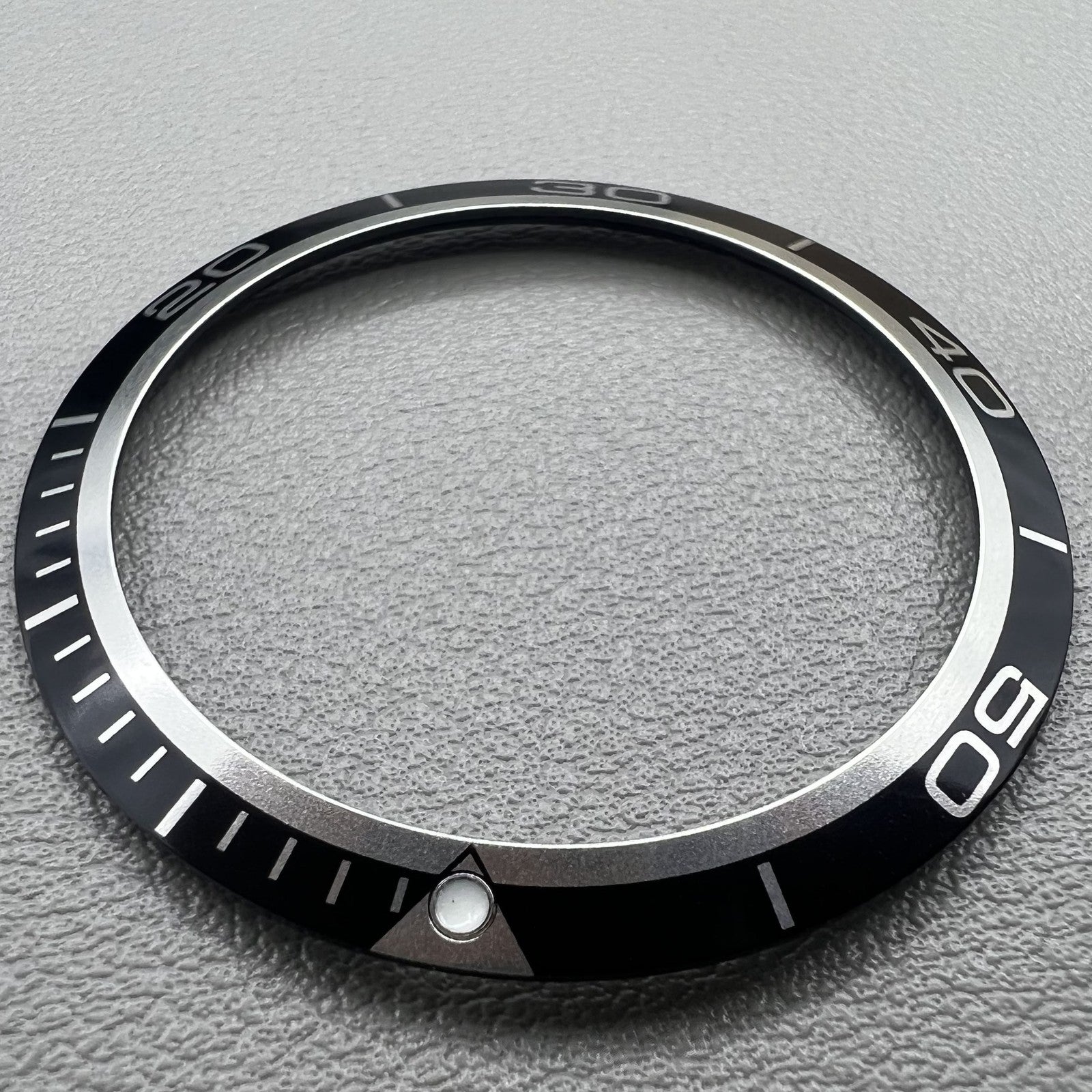 Schwarze Aluminiumlegierung 38mm L�netteinsatz f�r Omega Seamaster 600, robuste Uhrenteile f�r Ersatz und Reparatur.