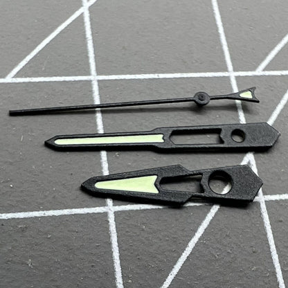 13 mm mattierte schwarze Zierleiste, hohle grüne Leuchtzeiger für NH35 NH36 Uhrwerk