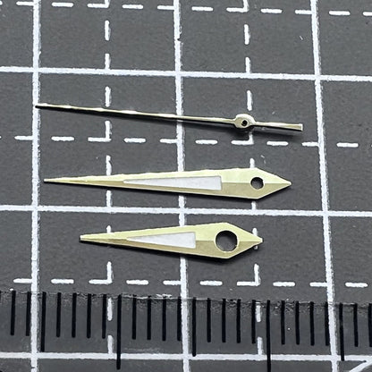 Goldglänzendes Lume Pfeilform Zeigerset 14mm für Seiko NH35 NH36 NH38 Uhrwerk
