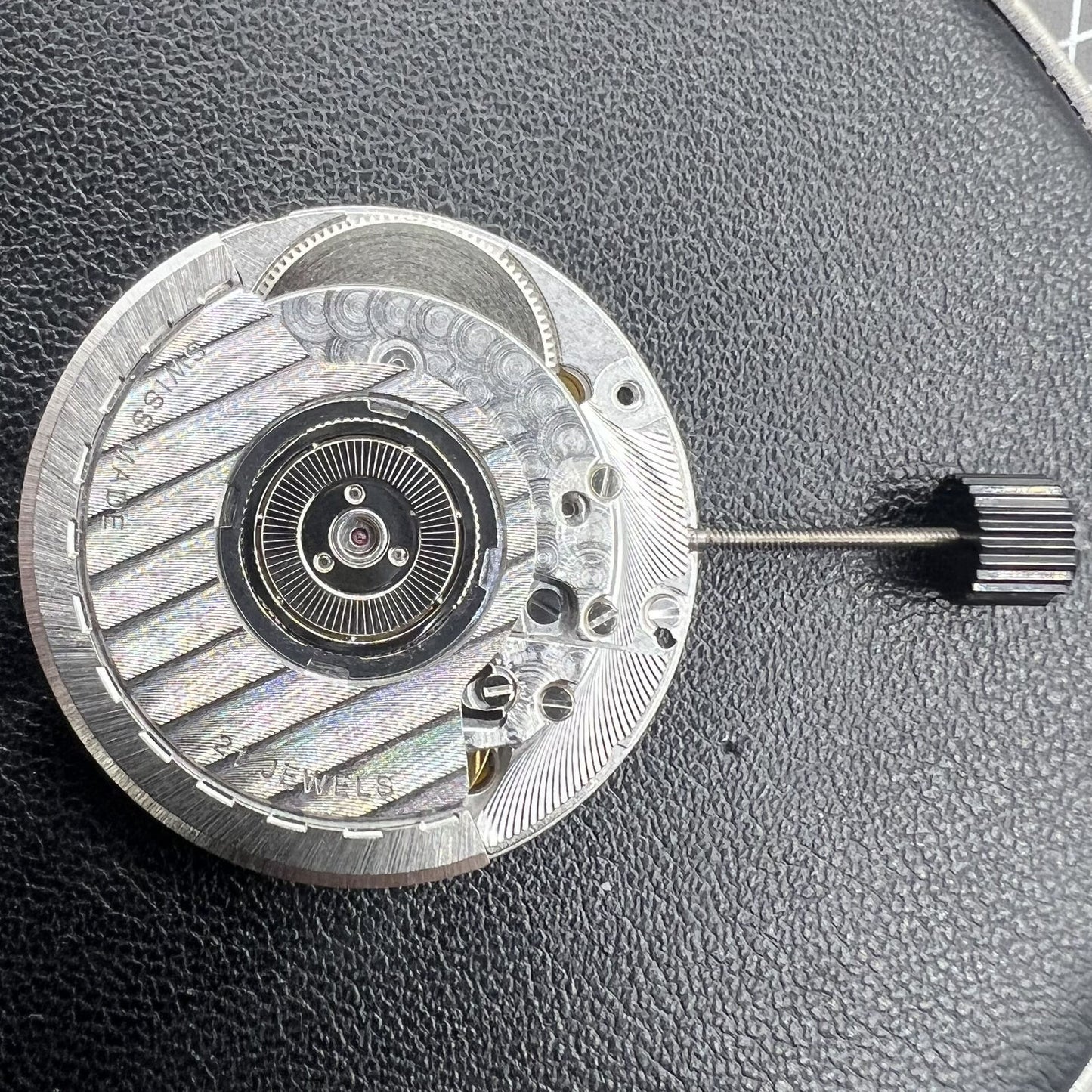 ETA2892A2 Geneva V8 certified mechanical watch movement showcasing Swiss precision and expert craftsmanship.