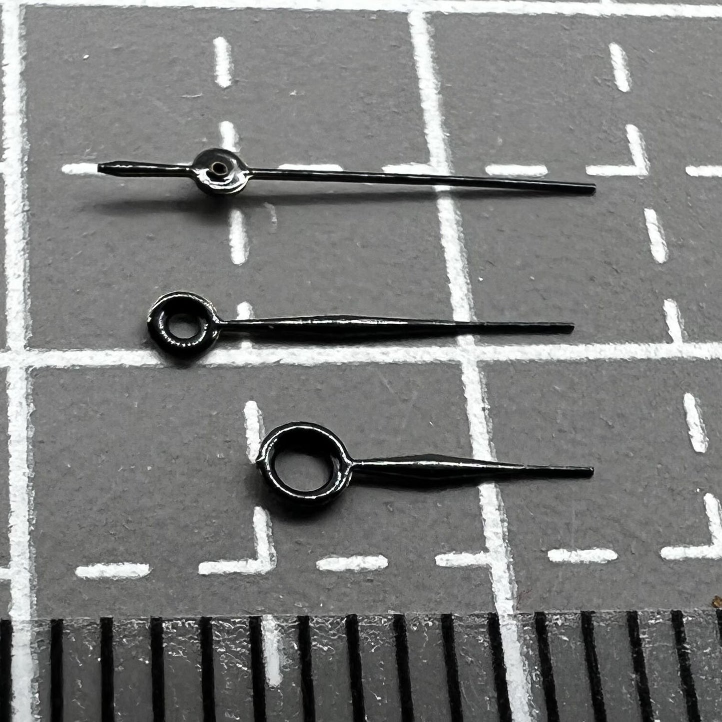 Aiguilles de montre peintes en noir de 12 mm pour mouvement Miyota 2035 2115 2105 2305 
