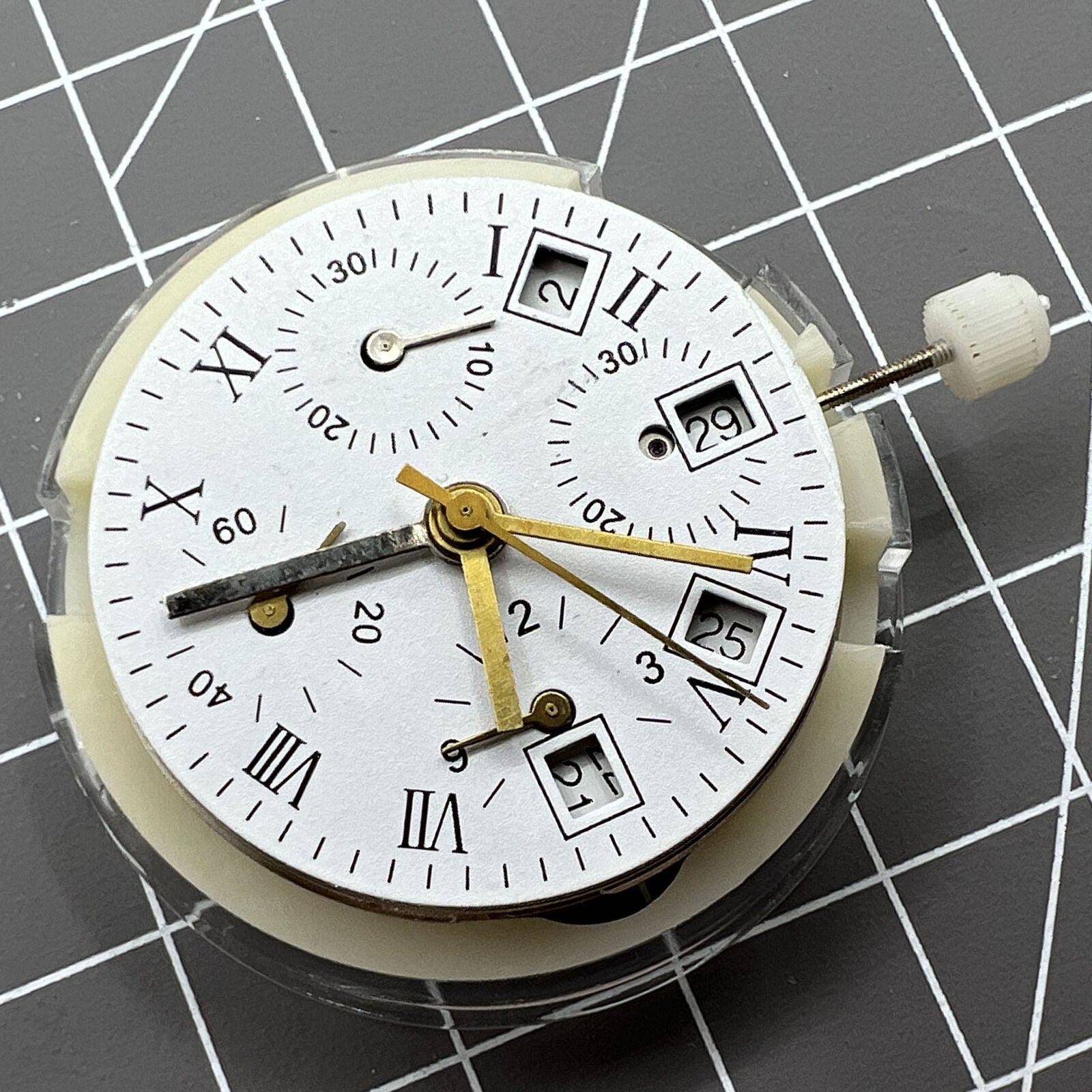 Asian 7750 automatic chronograph watch movement with single calendar, precise ETA 7750 configuration.