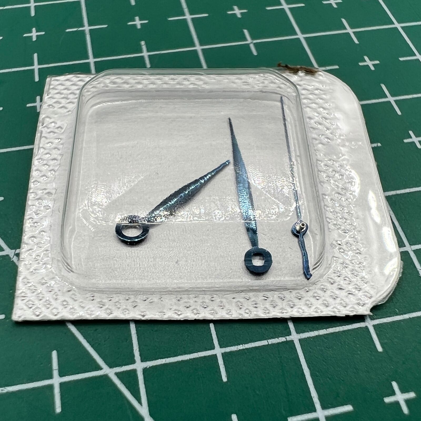 Blue baking finish watch hands for ETA 2892 2824 2836 movement, wholesale lot, precision timing parts.