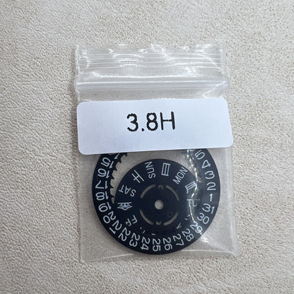 Schwarze Datumsscheibe mit gr�nem Leuchtmittel f�r Seiko NH36 Uhrwerk, gut lesbar und langlebig