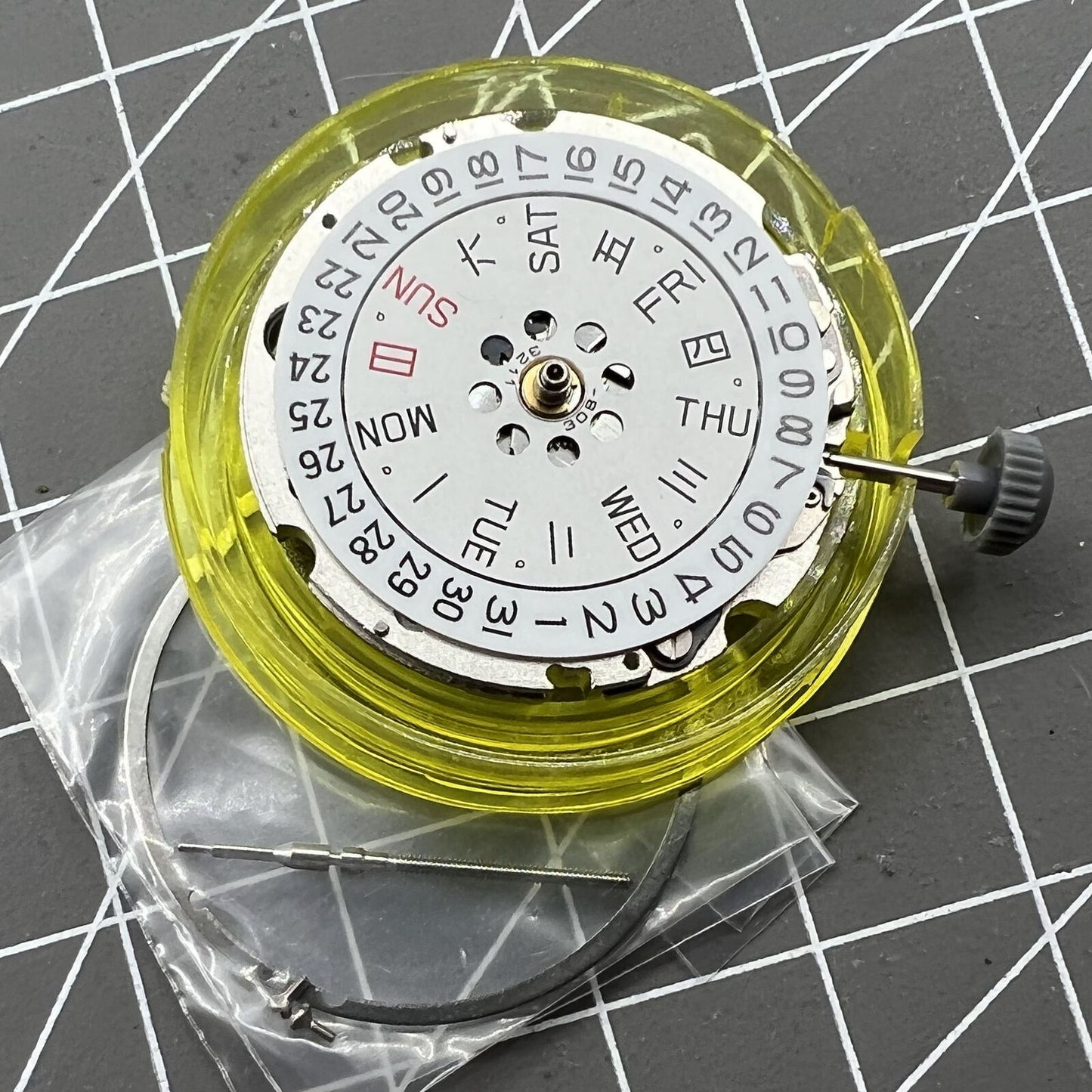 Japan Original Miyota 820A automatic watch movement with day-date display by Miyota.
