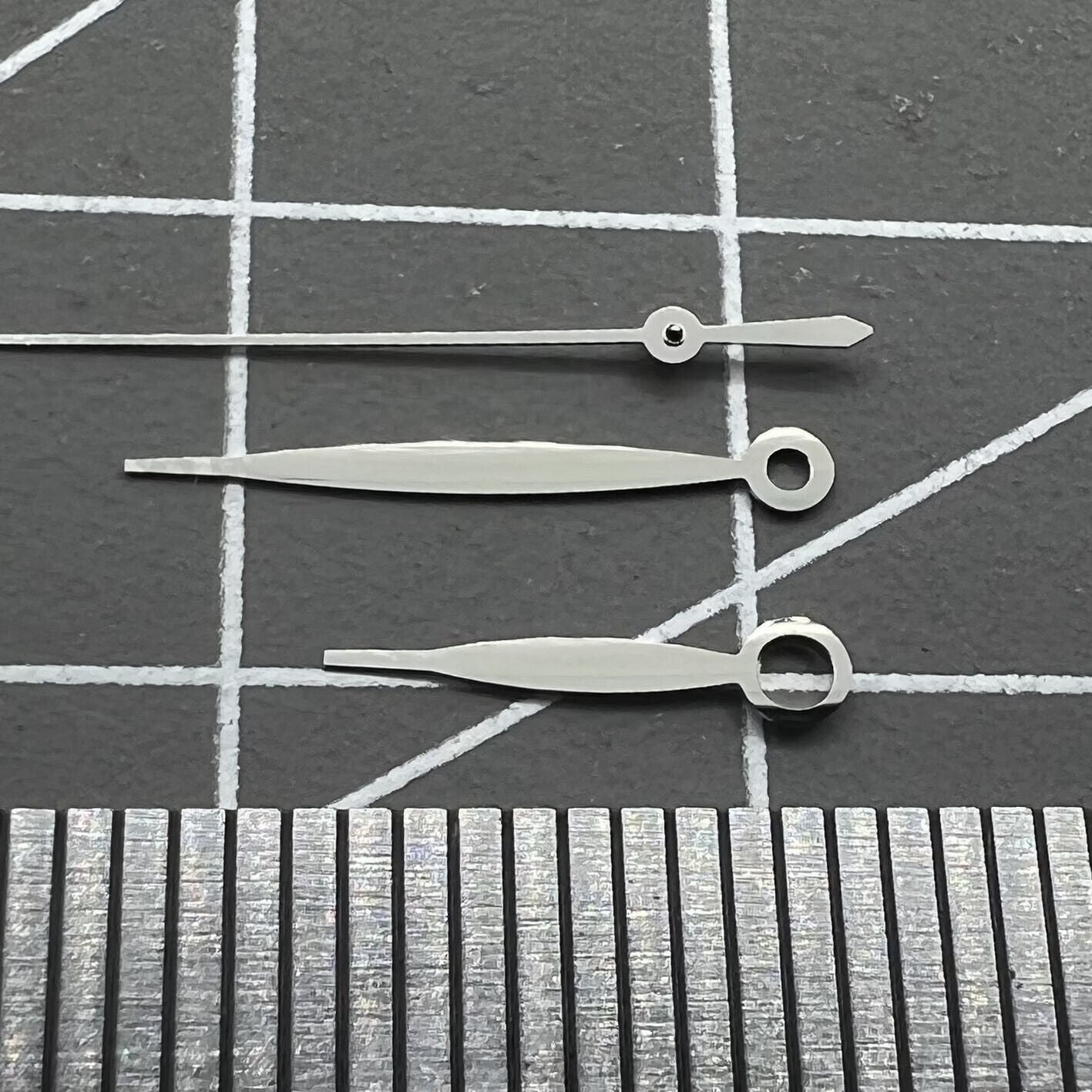Silver 8x11.5x11.5mm watch hands for ETA 2892 2836 2824 movements, precision-crafted accessories.