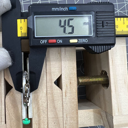 V8 Swiss ETA 2824-2 mechanical watch movement, precise and reliable for luxury watch accessories.