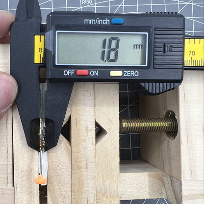 Japan Miyota 1L32 quartz watch movement, precise replacement for GL30/GL32 models by Miyota.