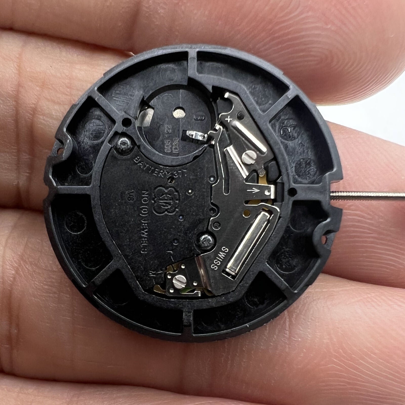 Swiss Made ETA 805.122 quartz watch with day/date display and precise three-hand movement by ETA.