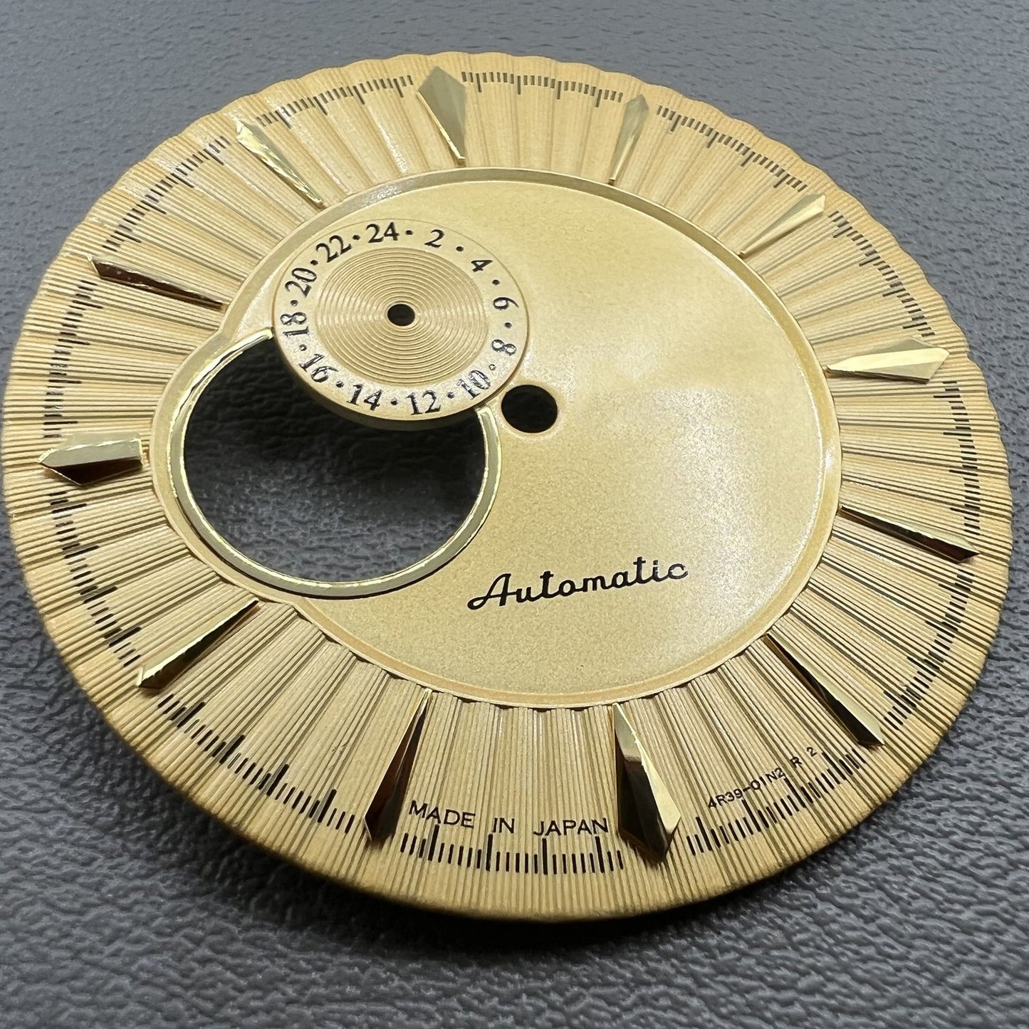 Gelbes 35mm Cocktail Uhrenzifferblatt Modifiziert Kein Leuchten Für NH39 Uhrwerk