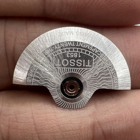 Oscillating weight rotor for C07.111 watch movement replacement, precise fit for smooth timekeeping.