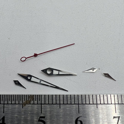 Green luminous watch hands with silver trim, 11.5mm size for ISA 9238 quartz movements.