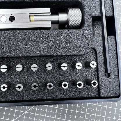 Bergeon Swiss 3010 Uhr Kronen Gehäuse und Zeigerrohrspanner Werkzeug