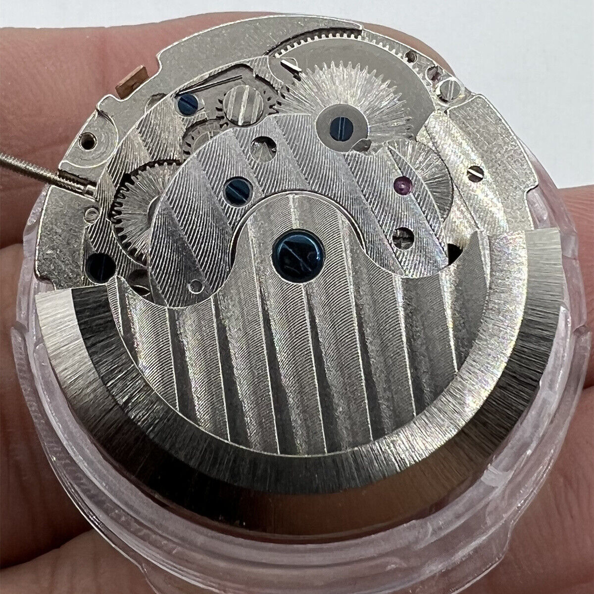 LB20 Movement automatic mechanical watch displaying 12-point calendar and five-hand dial, perfect for precise timekeeping.