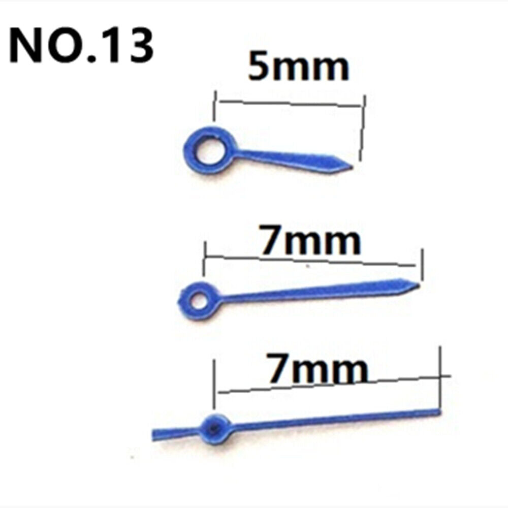 Blue 7mm arrow-style watch hands without lume, compatible with Miyota 2035 quartz movements.