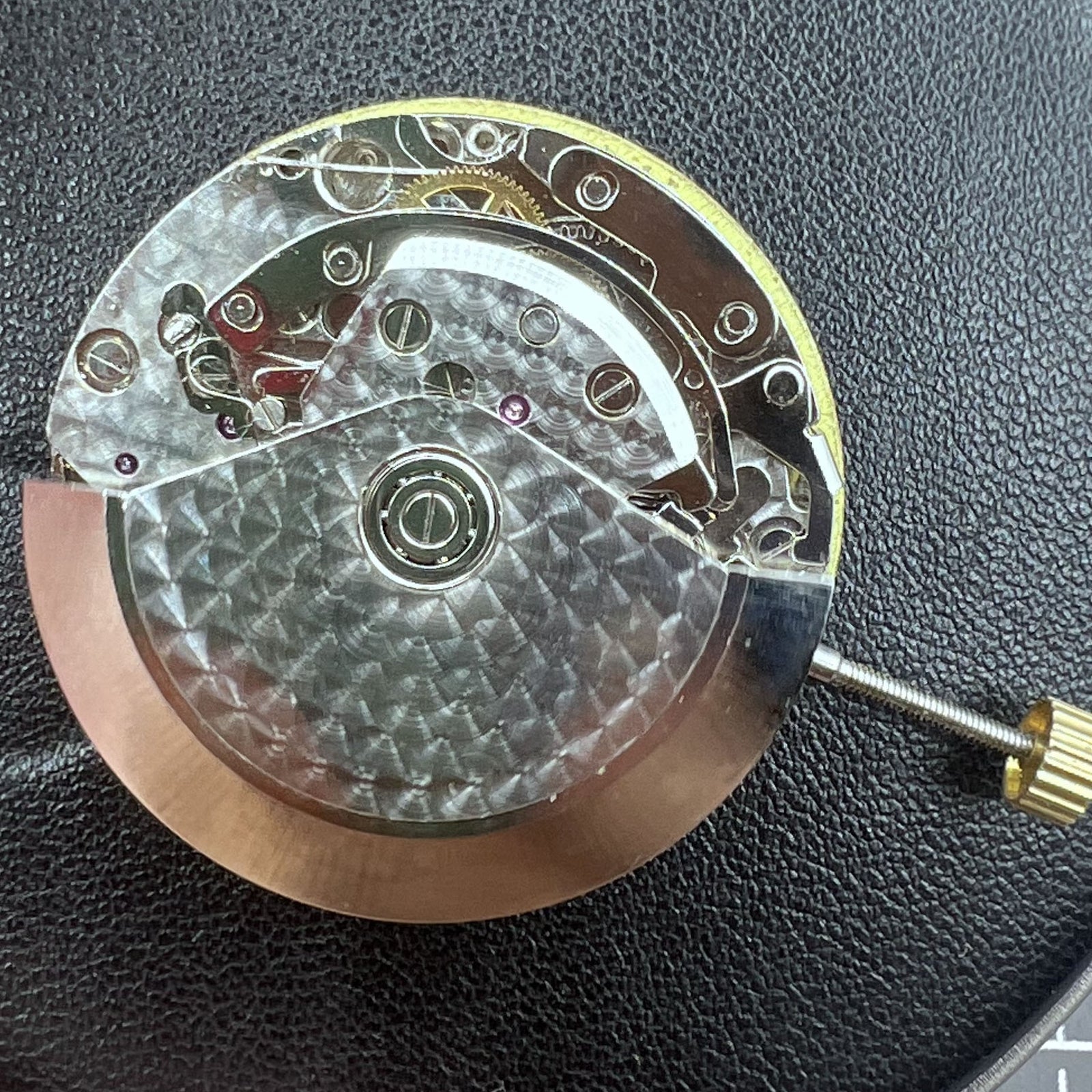 Mechanisches China 7750 Uhrwerk mit kleiner Sekunde, Datum und Stundenziffern 6, 9, 12 Uhr f�r Uhrzubeh�r.