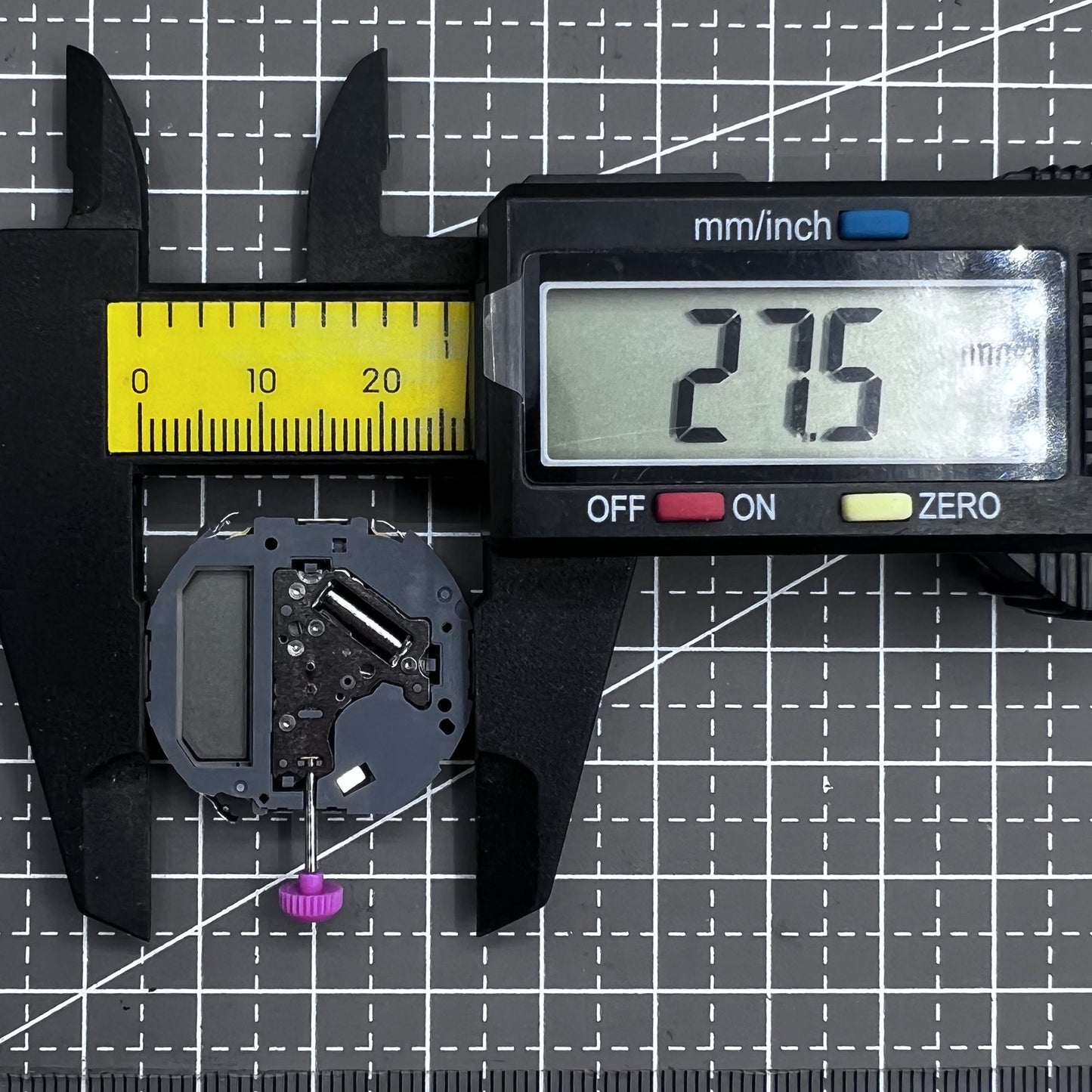 Miyota T205 quartz watch movement with display window, ensuring precise timekeeping for stylish watch accessories.