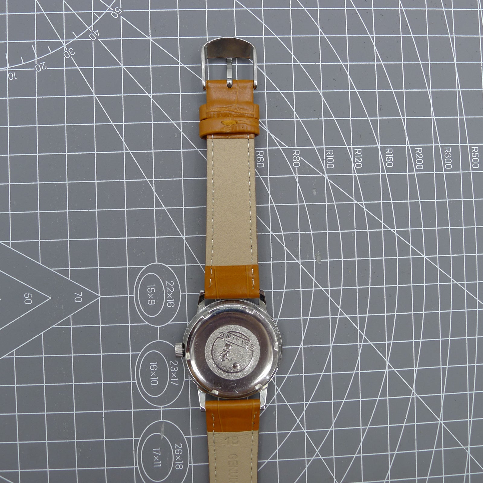 Beijing 36mm Double Rhomb watch in silver with nail markers, manual mechanical movement for accuracy