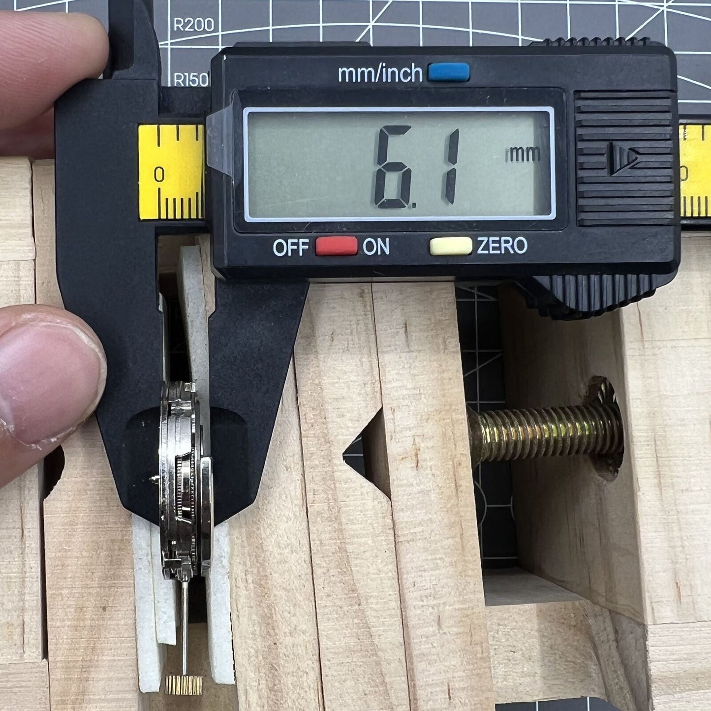 2813 8205 8215 automatic watch with mechanical movement and moon phase by China-made mechanism, elegant design.