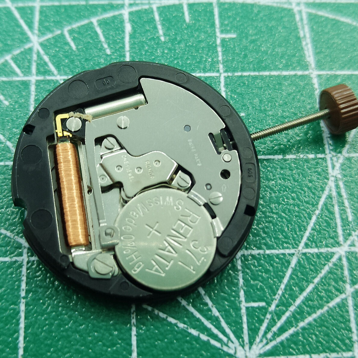 Wholesale Ronda 509 quartz watch movement with Swiss parts for accurate, durable timekeeping by Ronda.