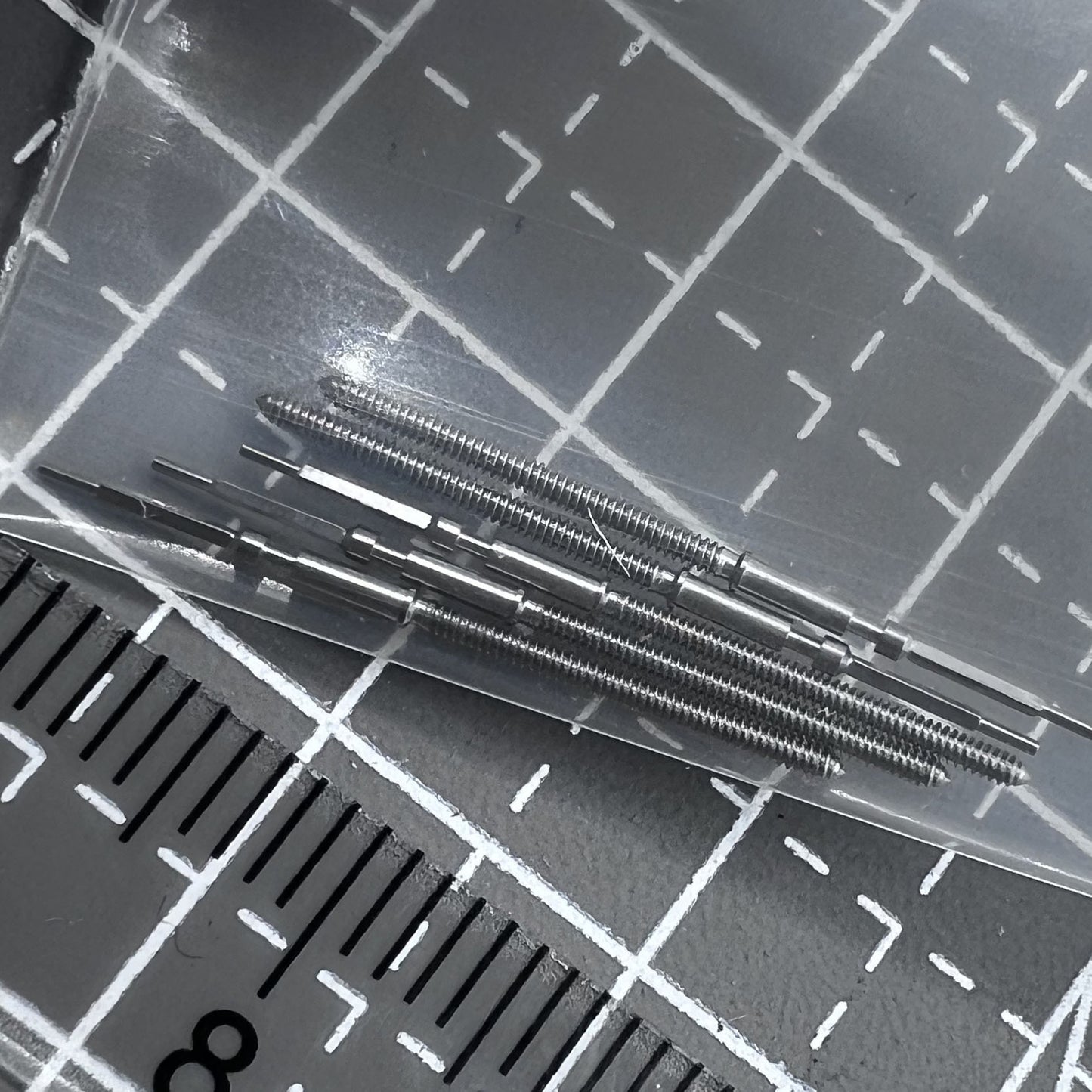 5 Stück Uhrenaufzugswellen für Quarzwerk Ronda 8040N Modelle