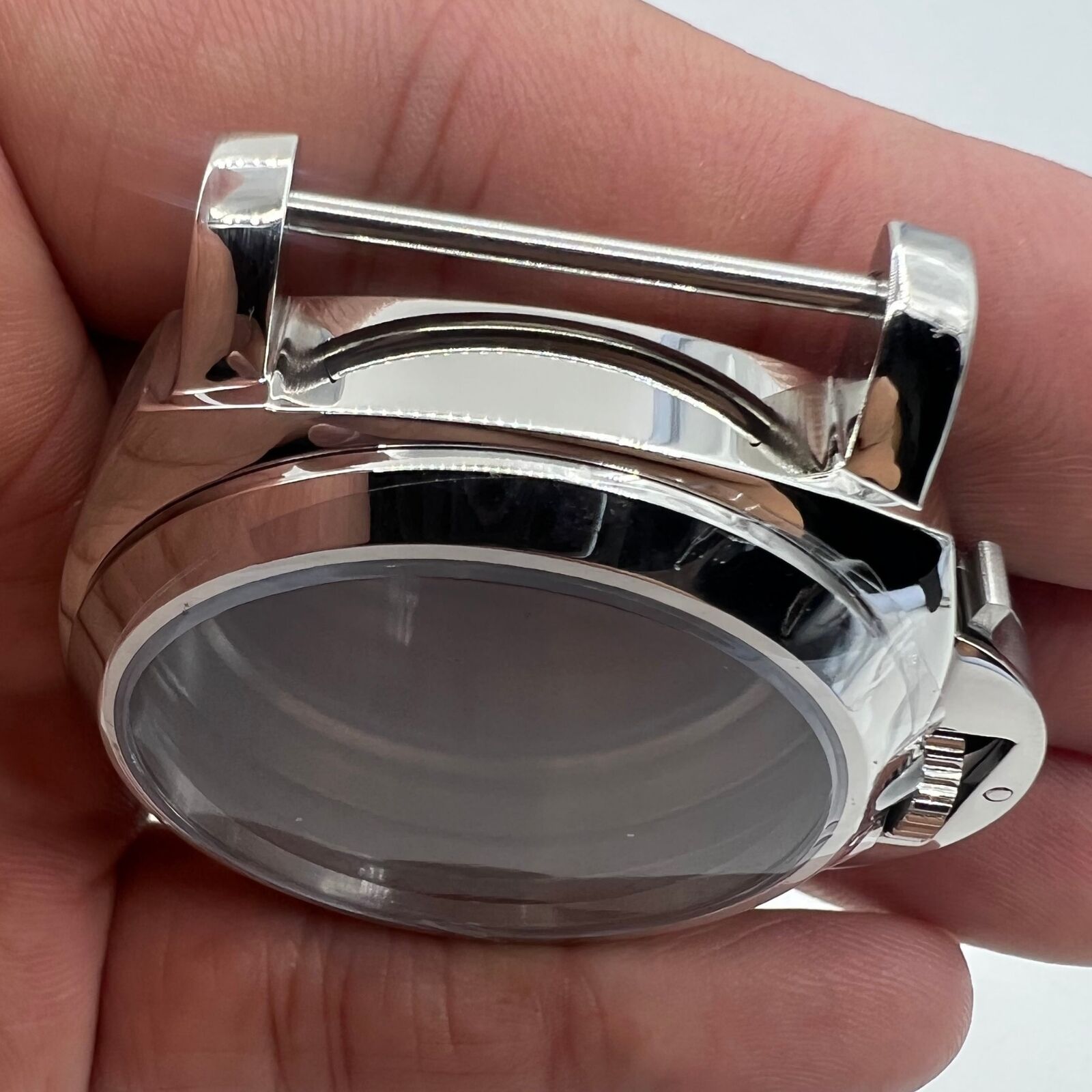 Polished 44MM stainless steel watch case, compatible with ETA6497/6498 and ST3600/ST3620 movements.