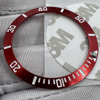 Lunette de montre 38 mm en céramique inclinée, anneau rouge, police argentée, vert, pièce de montre lumineuse