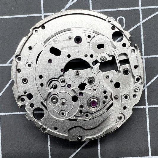 Main Wheel Bridge Splint for Miyota 9015 movement, compatible watch accessory part.