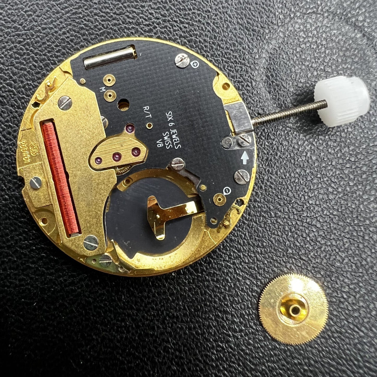 ETA255.461 Date At 4 watch movement by ETA with quartz precision and single calendar function for accurate timekeeping.