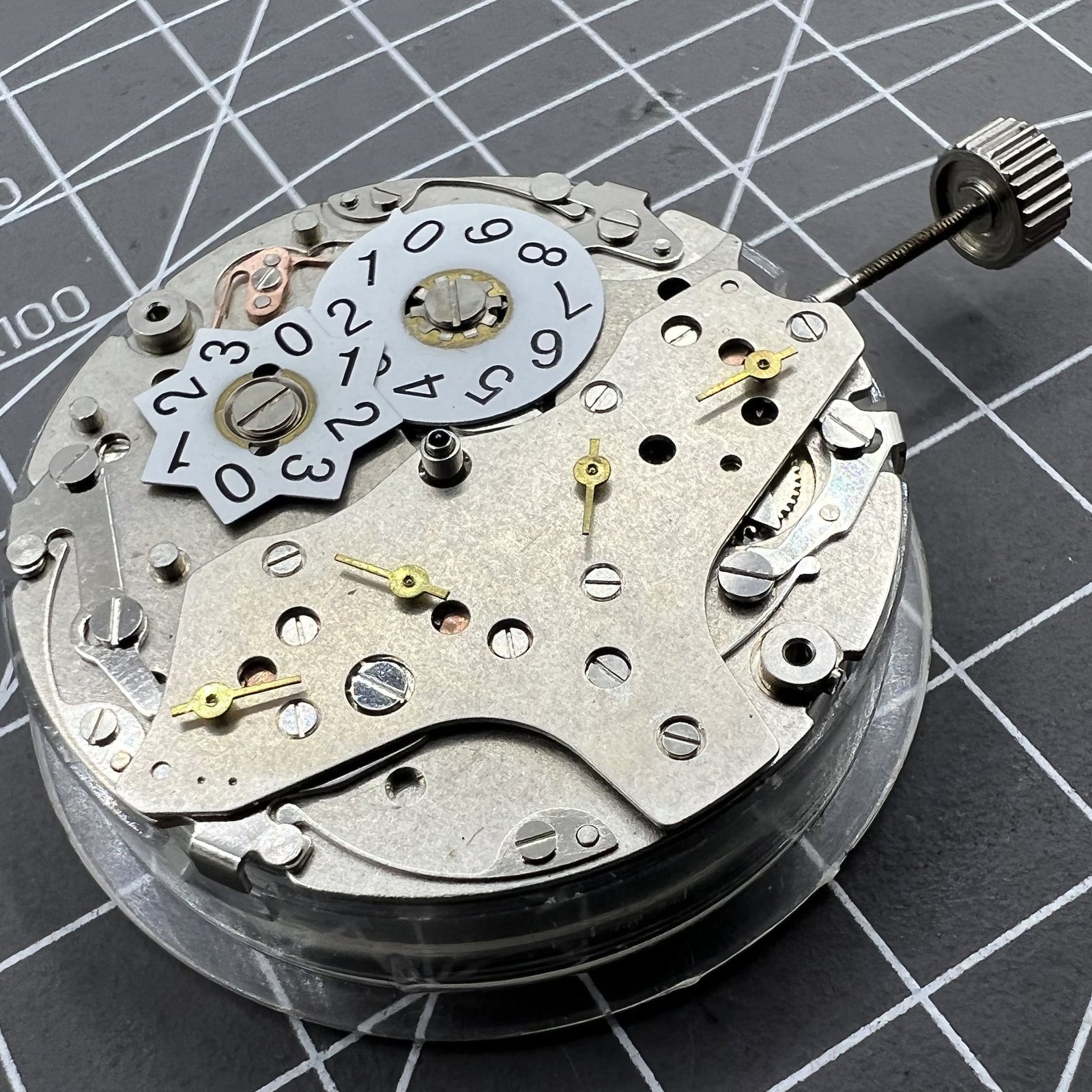 Tianjin Seagull ST25 automatic watch movement with large date and three hands, made in China.