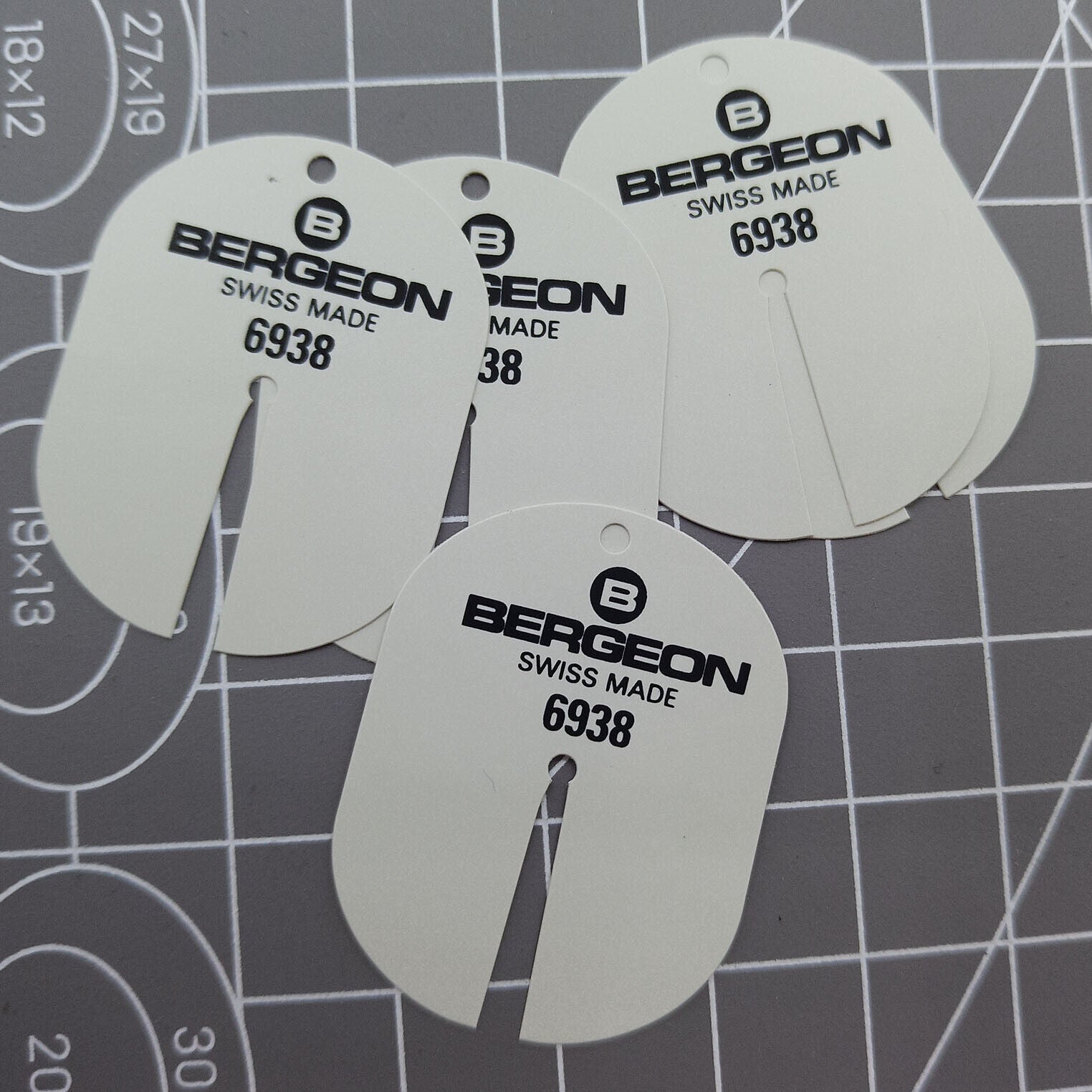 Set of 5 Bergeon 6938 watch dial protectors, durable accessories for precision watch repairs.