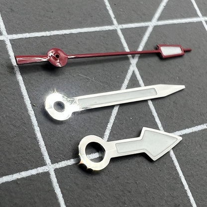 Arrow-shaped silver watch hands with red second hand and green lume, compatible with NH35 NH36 movements.
