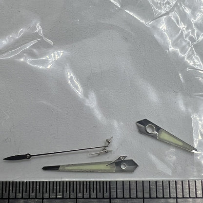 Uhrzeiger, spitz, 12,5 mm, silberner Rand, grün leuchtend, für Miyota 0S60-Uhrwerk 