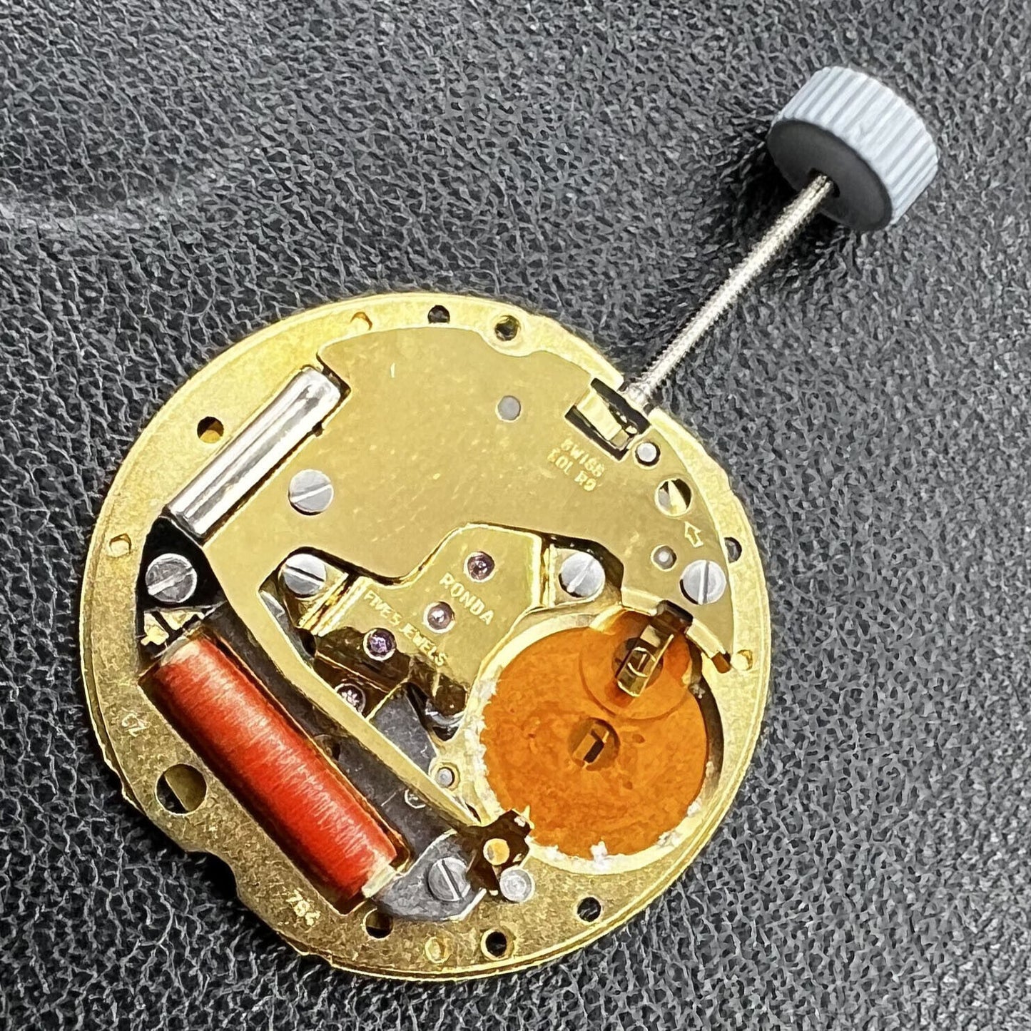 Mouvement de montre à quartz Ronda 784 Date à 6 heures