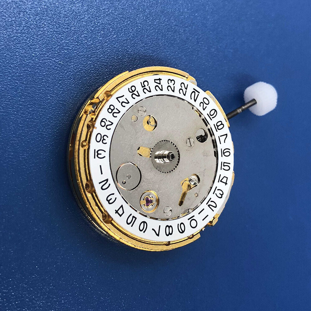 MINGZHU 2813 DG2813 automatic gold watch movement featuring 3 hands for accurate time display.