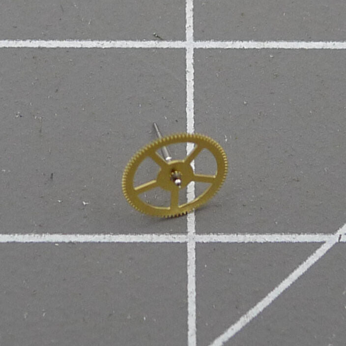 Golden 4.5H second wheels set for Miyota 82S5 82S7 watch movement, 3-piece brand precision parts.