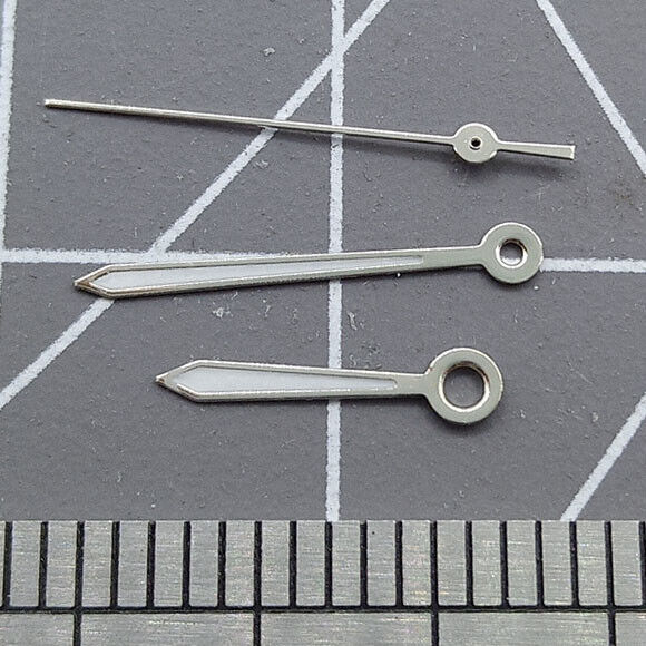 Silver-trimmed arrow-shaped 13mm watch hands for Miyota 2315 & 2035 movements by Arrow.
