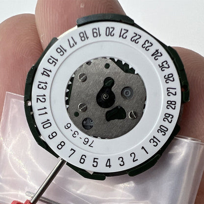 Miyota 2115 Japan Quartz Movement with date display at 6 o'clock, precision watch accessory.