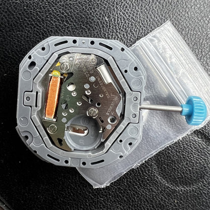Miyota 6M53 Date at 3 Quartz Movement 3 Hands Big Date Movement