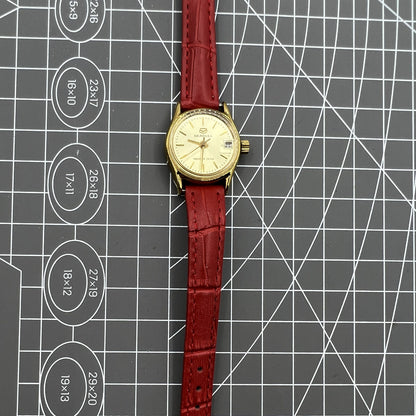 Golden dial Seagull lady watch with 19 jewels, manual mechanical movement, Tianjin factory craftsmanship.