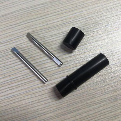 Bergeon 6899-T-160/100/250/50/200 Spare blades Plastic tube with 2 blades