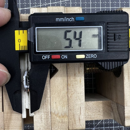2 Stück Miyota 2033 Quarz Uhrwerk mit hohem Pinion H5 und Uhrenwelle